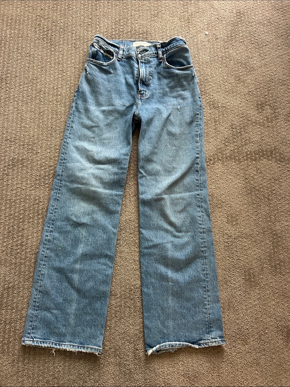 A&F Straight-Leg Women's Jeans in Light Blue